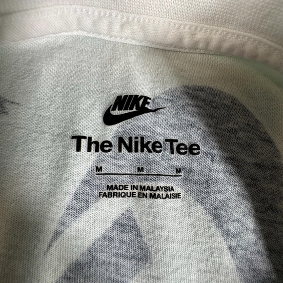 Nike Boys M Lot 4pc Dri-FIT T-Shirts Pants Athletic Elite Logo Swoosh Bundle - Picture 9 of 14